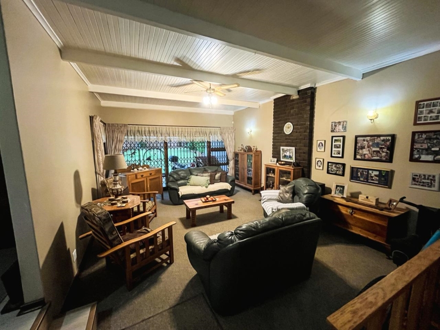 4 Bedroom Property for Sale in Vanes Estate Eastern Cape